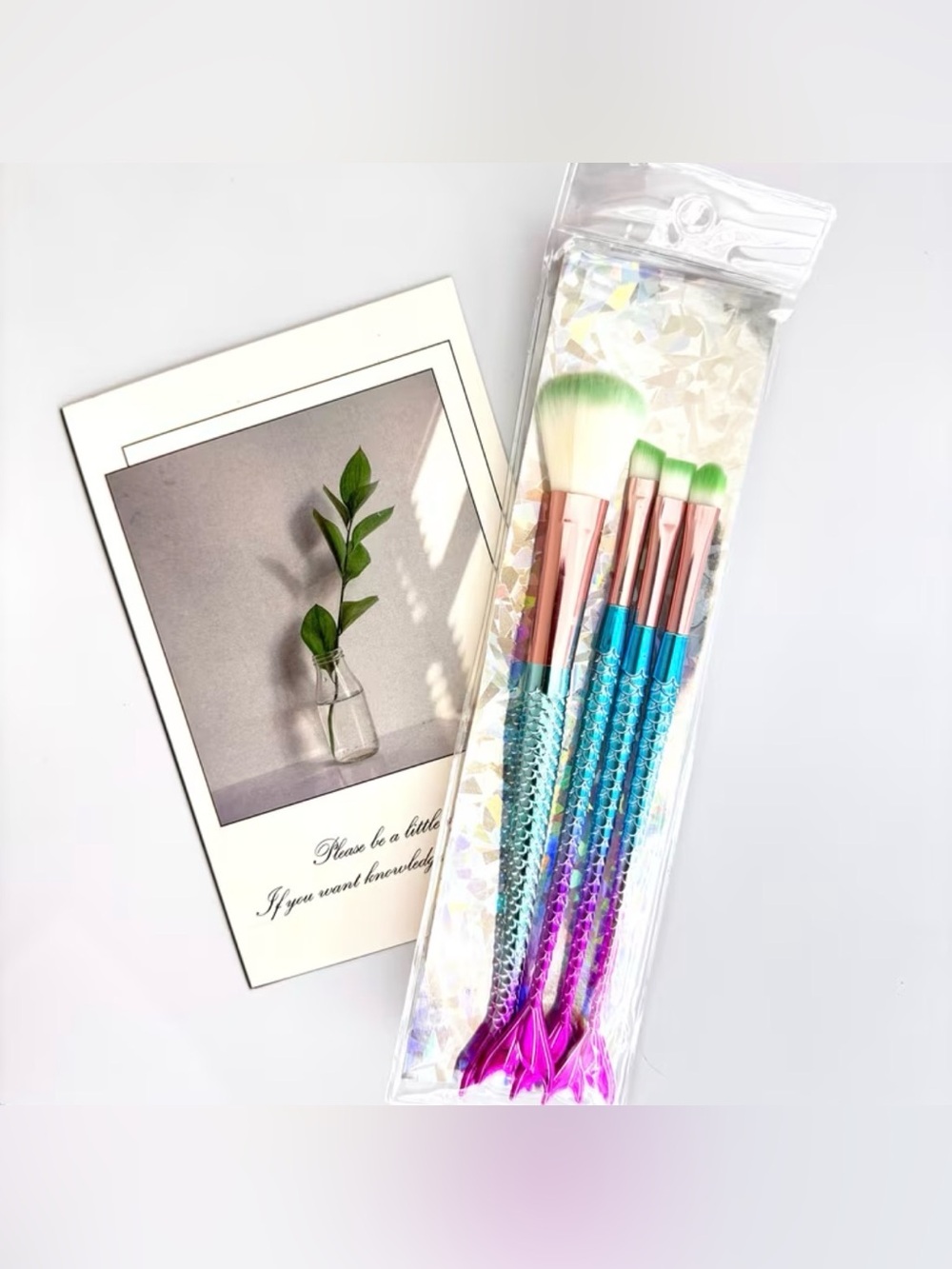 Mermaid Tail Makeup Brush Set - Iridescent Pink & Teal 4 Brushes NIP